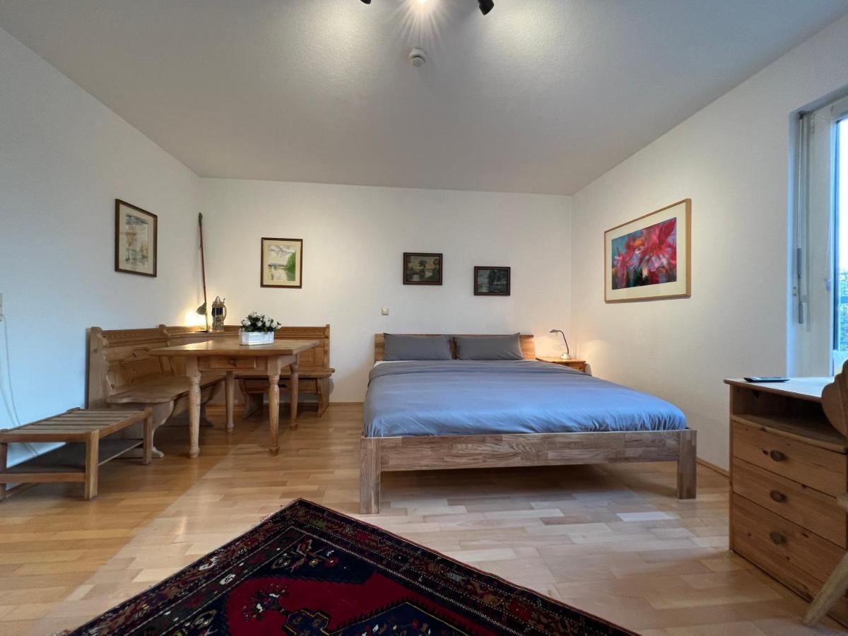 Maisonette Penthouse Fuer 8 Personen By Rabe - Free Netflix & Kostenloser Parkplatz & Grosse Terrasse Karlsruhe Luaran gambar