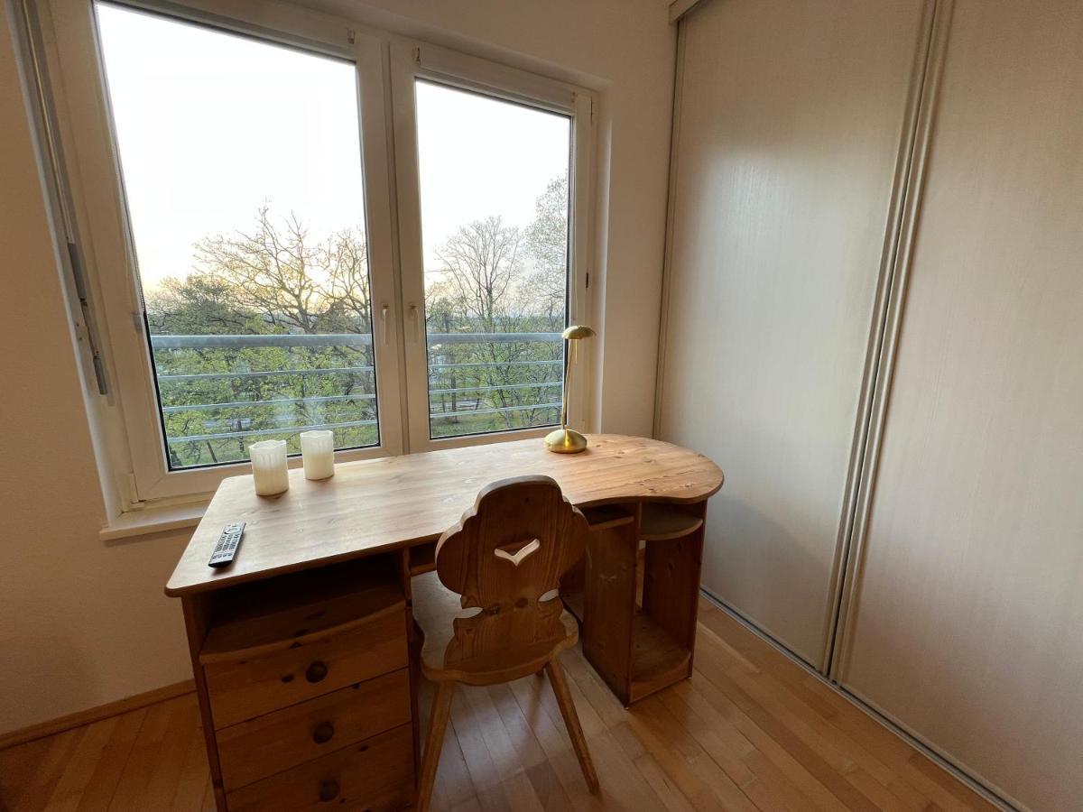 Maisonette Penthouse Fuer 8 Personen By Rabe - Free Netflix & Kostenloser Parkplatz & Grosse Terrasse Karlsruhe Luaran gambar